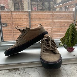 Etnies unisex super beautiful!!!